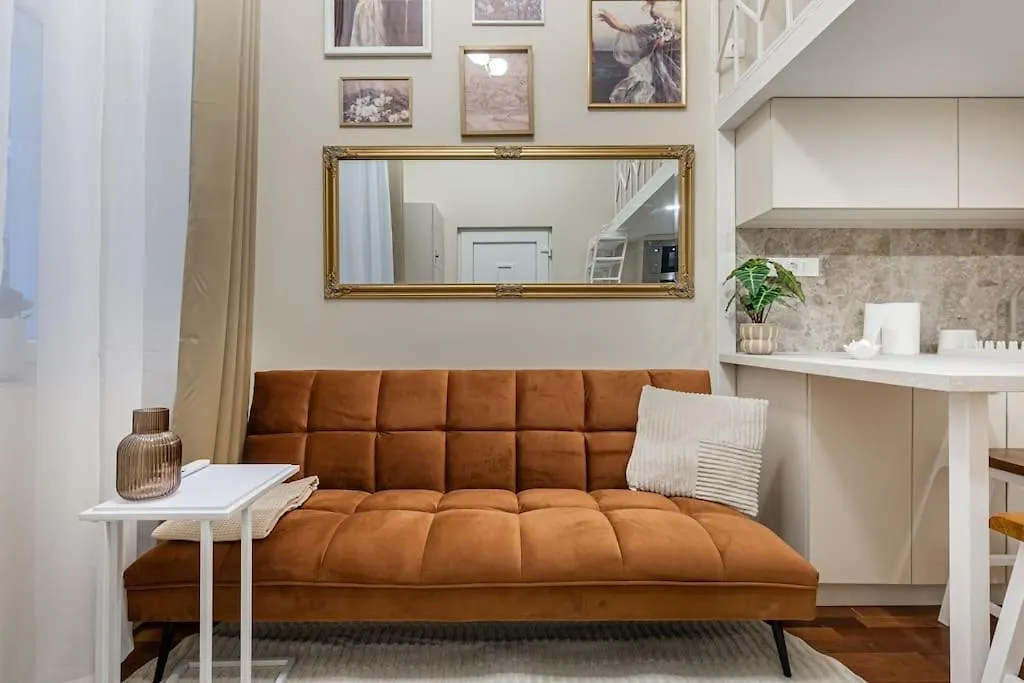 Nescaflat 3In1 First Apartment Budapest