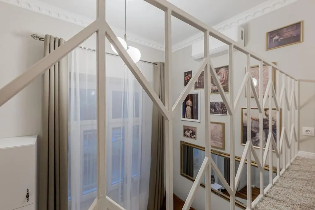 Nescaflat 3In1 First Apartment Budapest