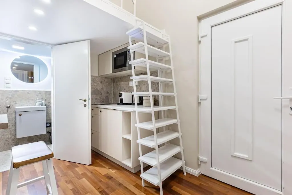 Nescaflat 3In1 First Apartment Budapest